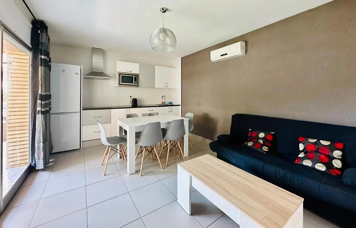 Home Clipper Salou Spain